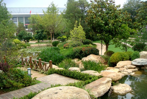 園林綠化養(yǎng)護(hù) 園林綠化養(yǎng)護(hù)