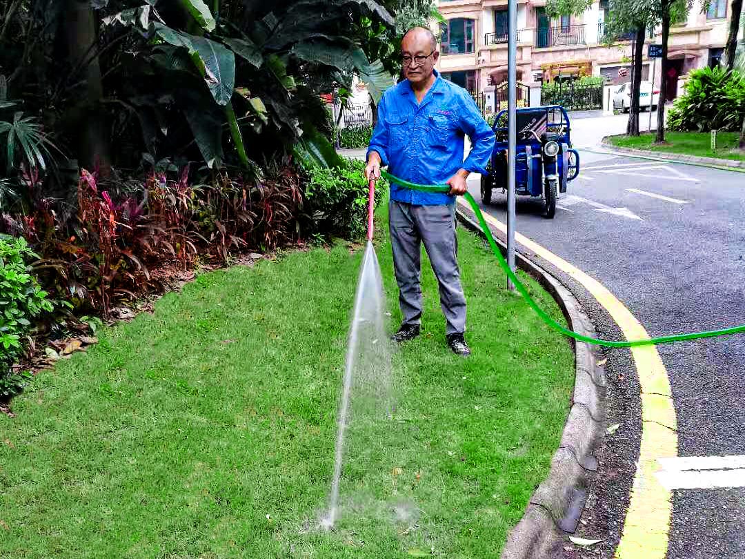 小區(qū)綠化養(yǎng)護(hù)